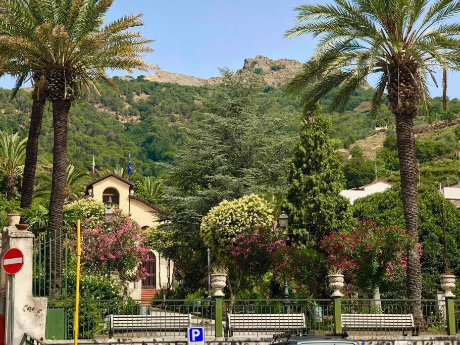 Elior'S Place Graniti Luaran gambar